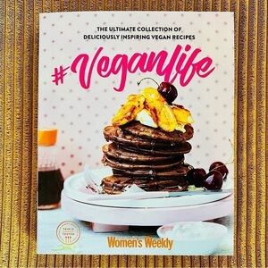 NEW! VEGAN LIFE Thick Cookbook Beautiful Bright and Delicious Recipes Gi…